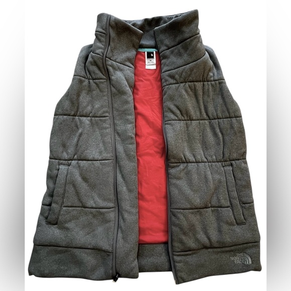 The North Face Ladies Thermal Vest - Picture 3 of 8